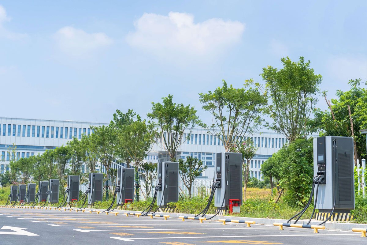 中国 28台180KW 直流快速充电桩