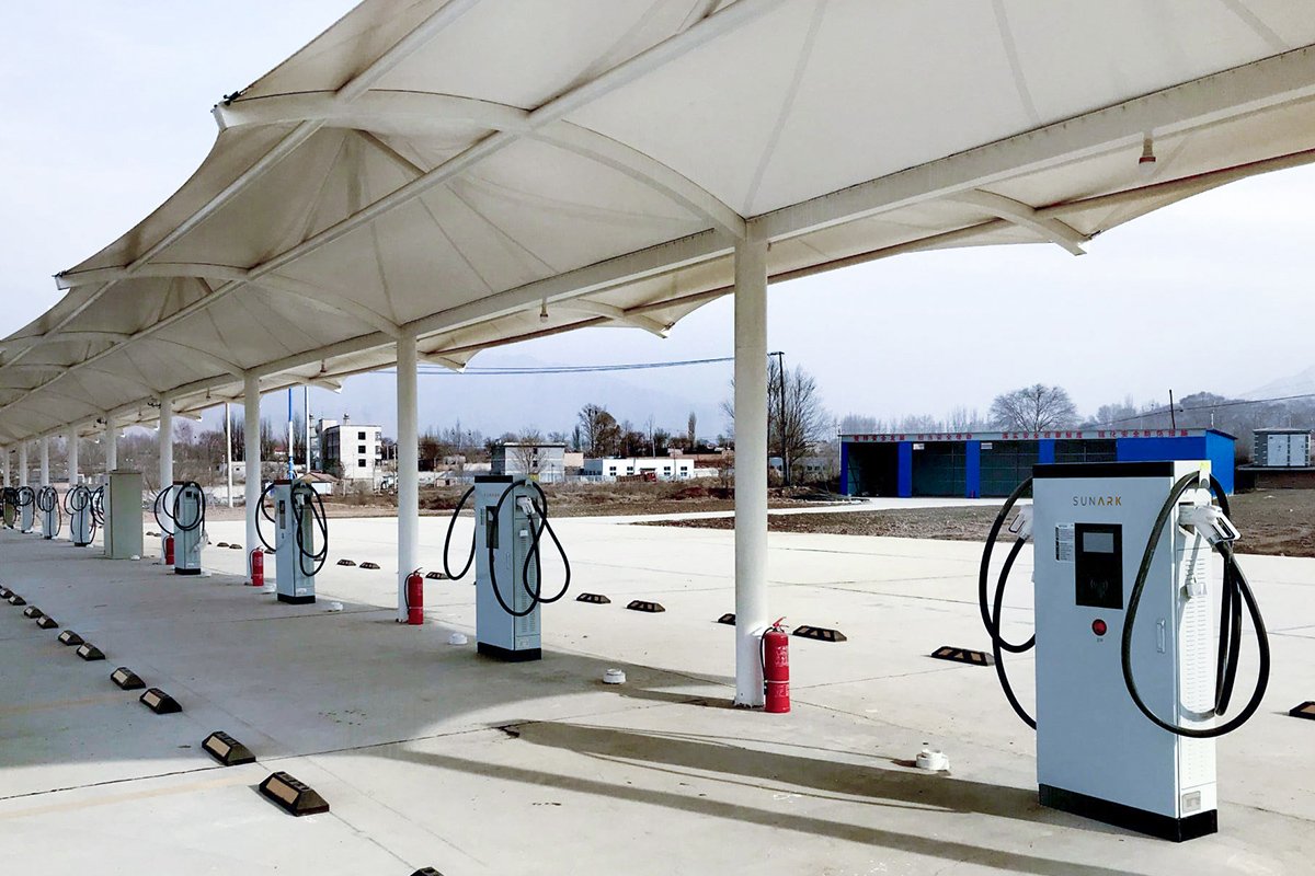 中国 9台80KW 直流快速充电桩