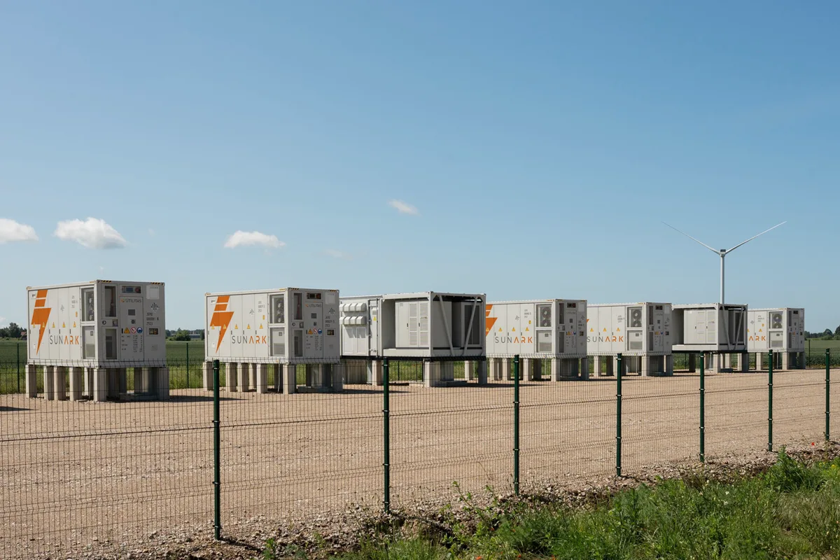 拉脱维亚 10.35MW/20.64MWh 储能项目