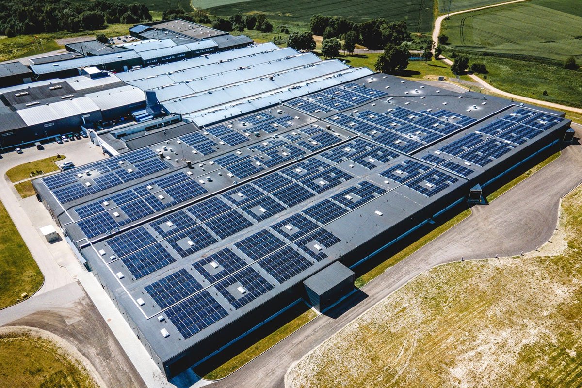 立陶宛 1.65MW 屋顶太阳能光伏发电站