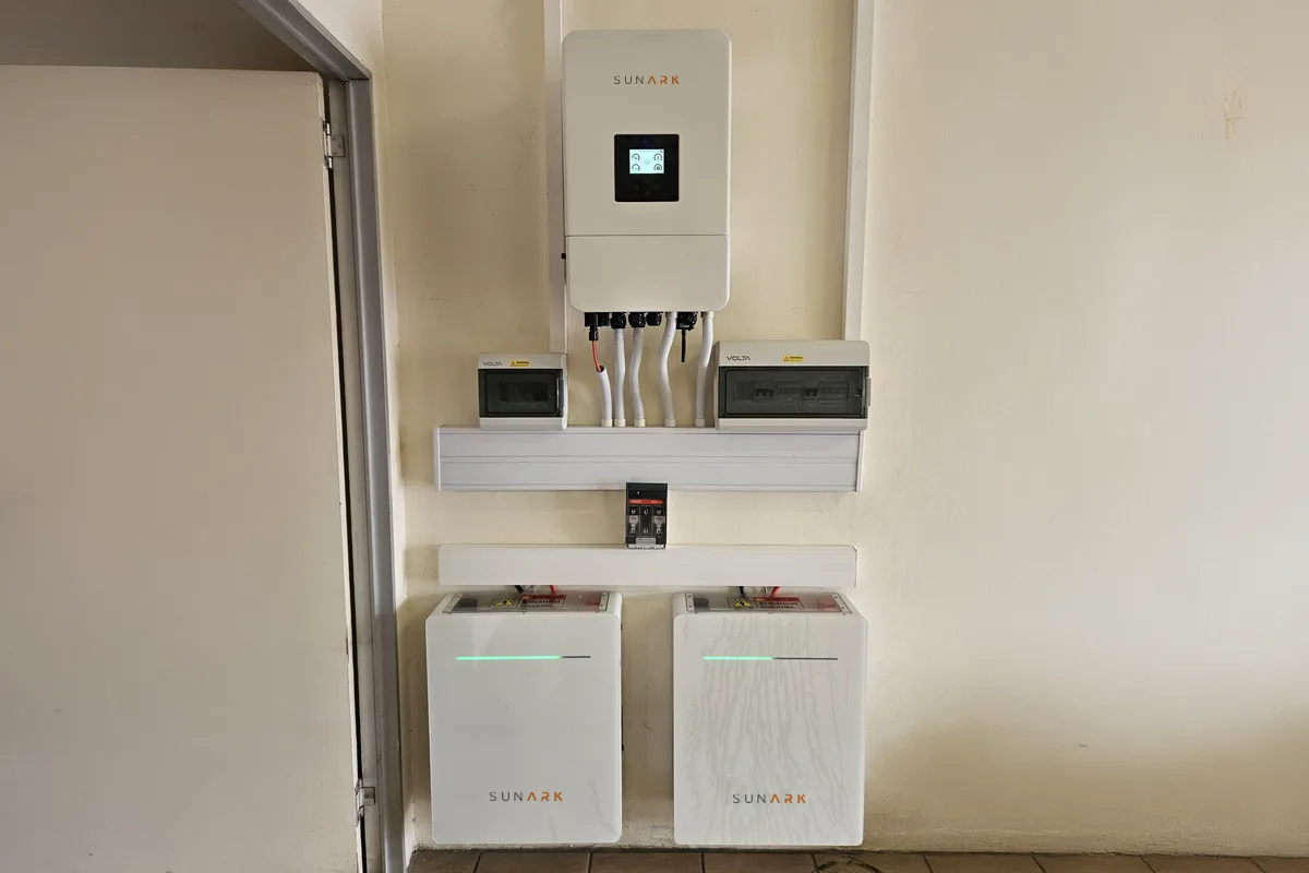 南非 2 × 5.16kWh 锂电池储能系统