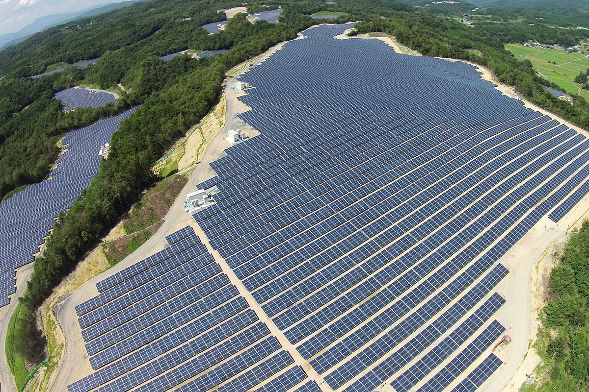日本 32MW 太阳能光伏发电站
