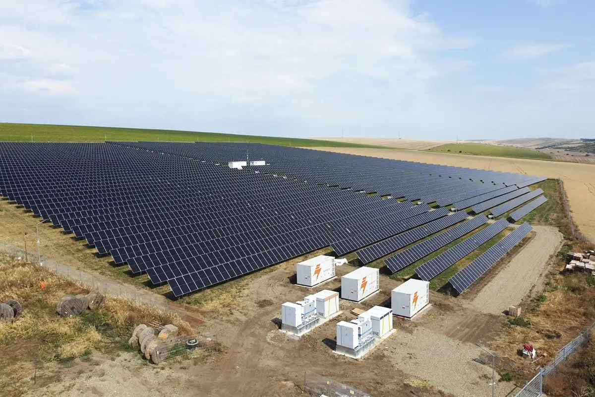 罗马尼亚 5MW光伏+5MW/10MWh电池储能项目