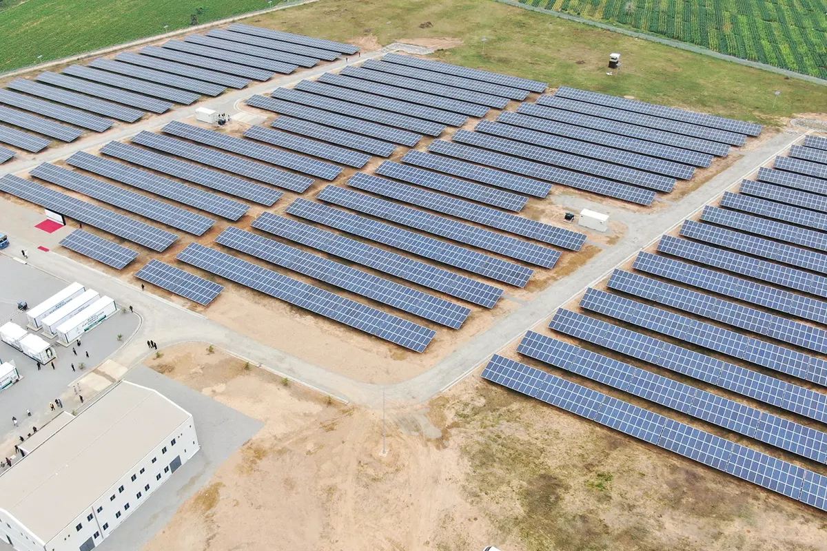 尼日利亚 7MW 光伏 + 7MW/14MWh 储能 + 3MW 柴油发电机微电网项目