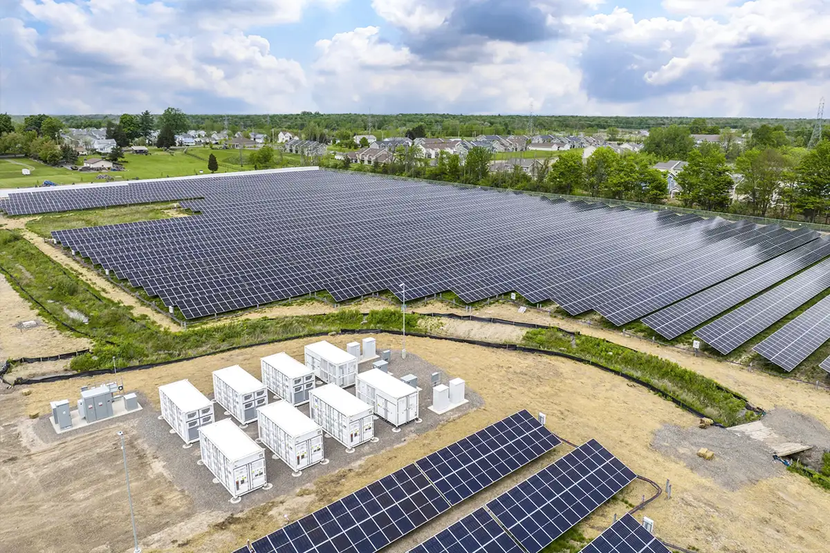 美国 15.3MW光伏+10MW/40MWh电池储能项目