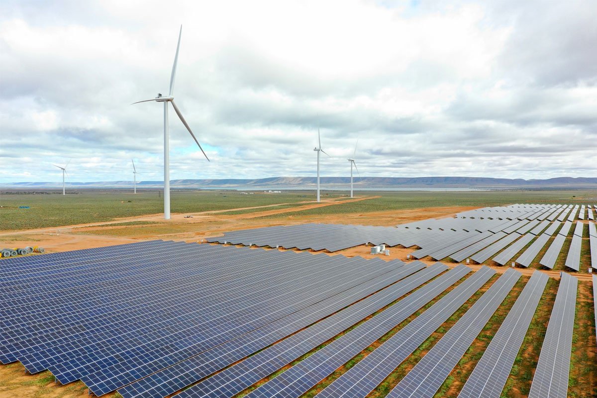 澳大利亚18MW风力发电 + 4MW光伏发电 + 13MW / 4MWh储能 + 5MVA 微电网项目