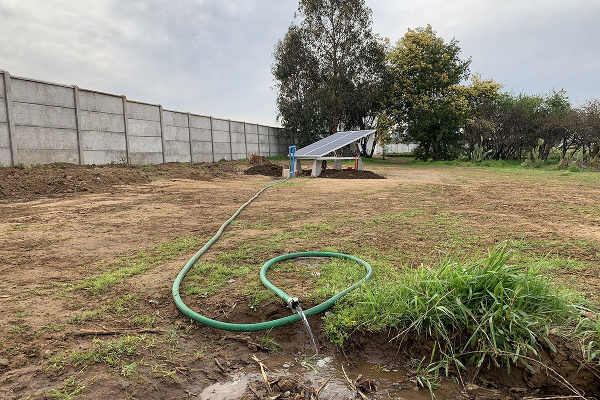 智利 600 瓦太阳能水泵系统