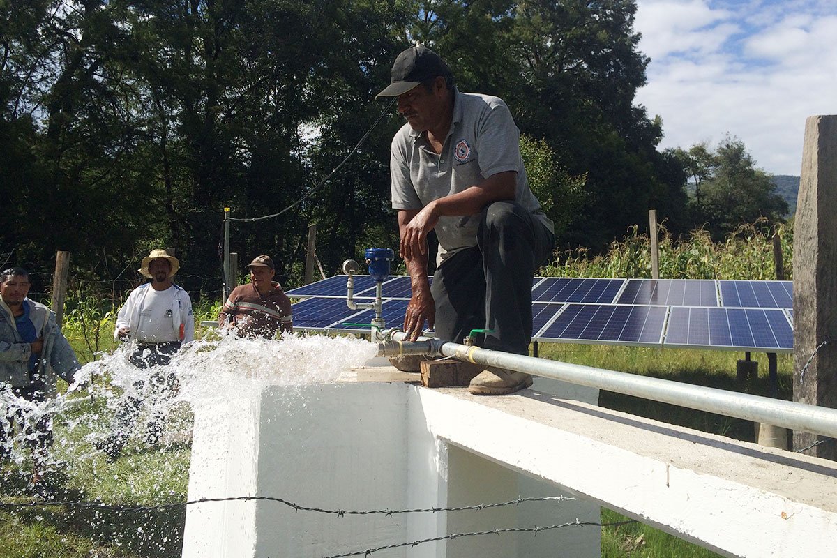 墨西哥 4 千瓦太阳能水泵系统