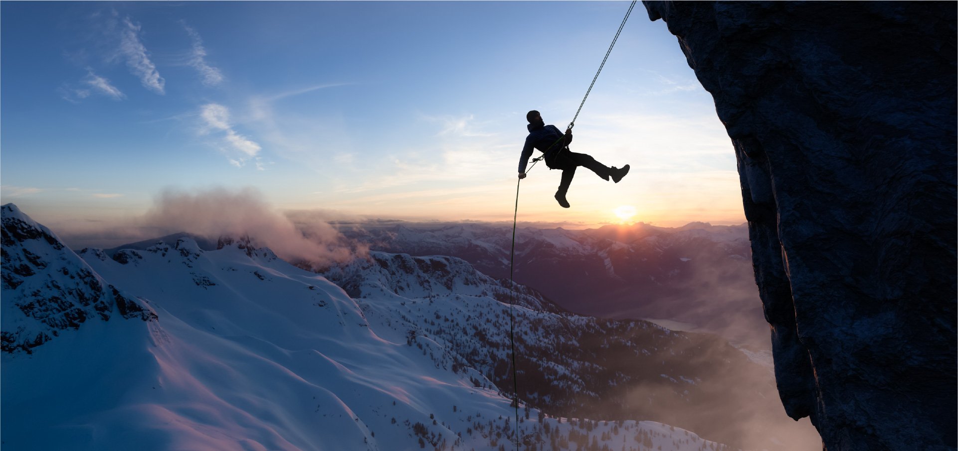 屋顶安装的家用光伏储能系统